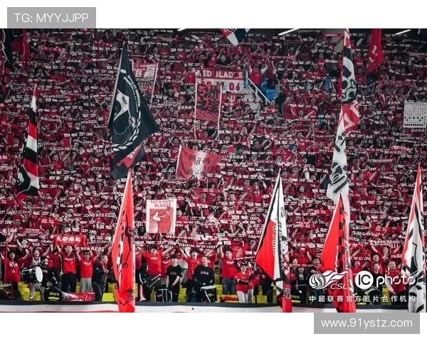 上港与申鑫激战在即球票抢购热潮引发球迷关注